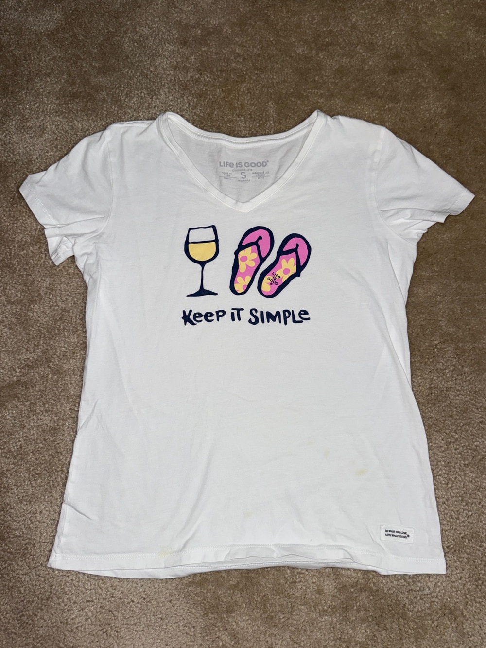Life Is Good White "Keep It Simple" Wine & Flip Flops Crusher-Lite V-Neck Tee S
